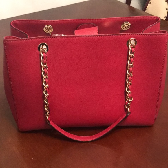Michael Kors Red Handbag Purse Gold Chain - Picture 2 of 5